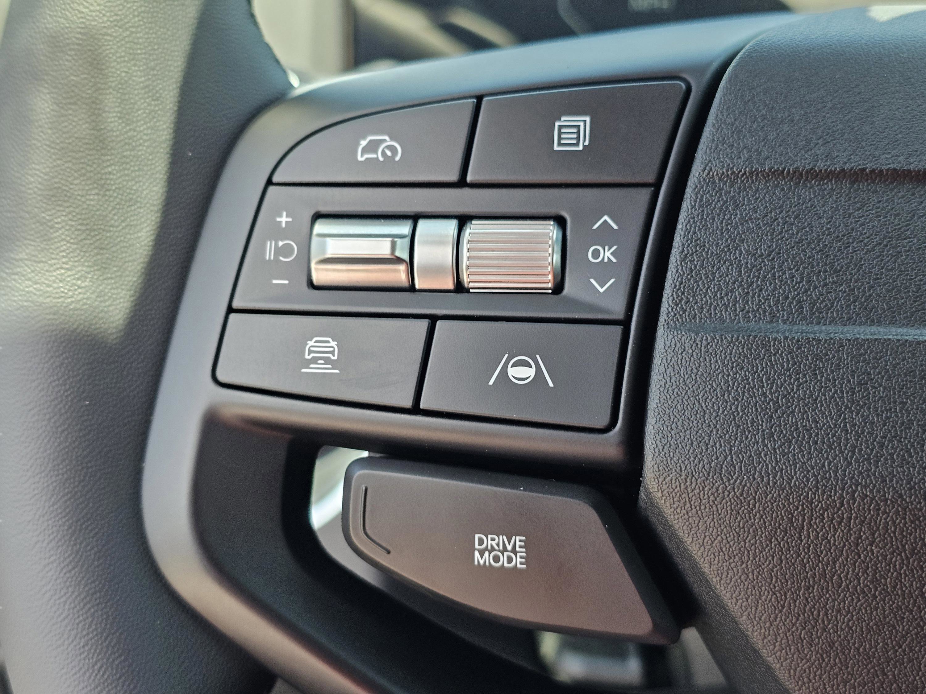 Used 2025 Kia K4 EX image 19