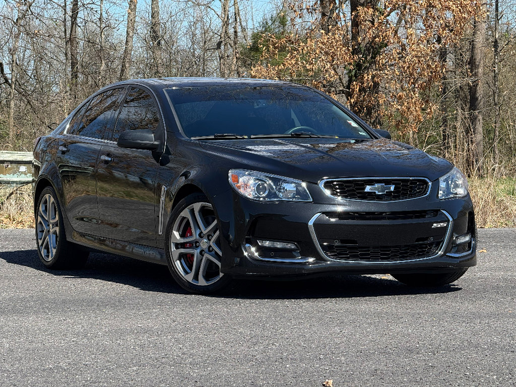 Used 2017 Chevrolet SS image 12