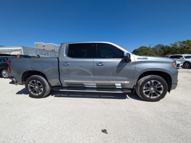 Used 2025 Chevrolet Silverado 1500 High Country image 2