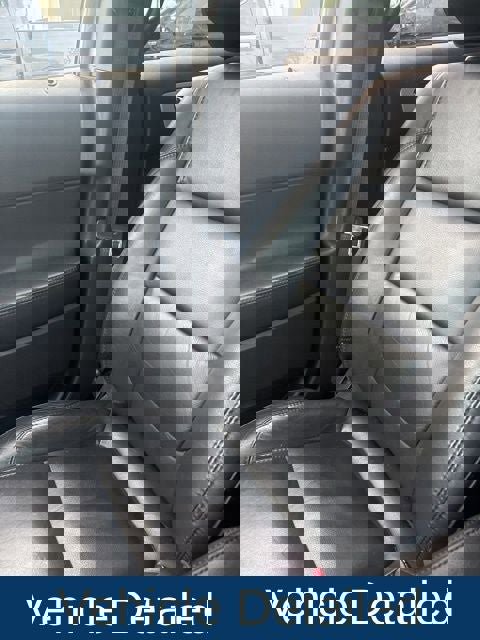 Used 2013 Ford Explorer XLT image 13