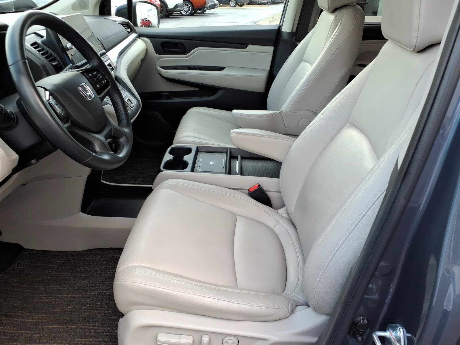 Certified 2025 Honda Odyssey EX-L image 10