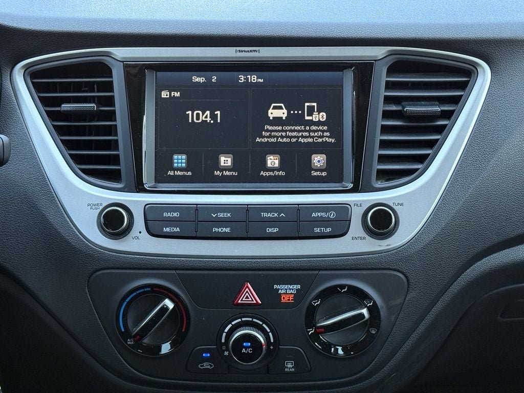 Used 2022 Hyundai Accent SEL FWD image 25