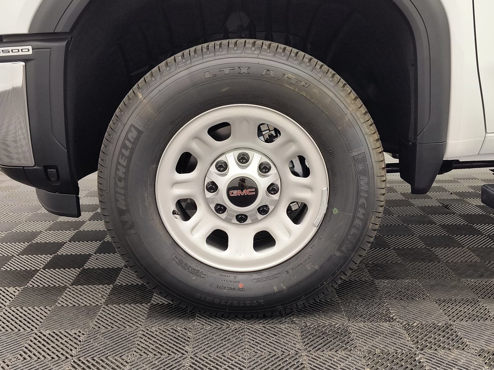 New 2026 GMC Sierra 3500 Pro w/ Convenience Package AWD/4WD image 11