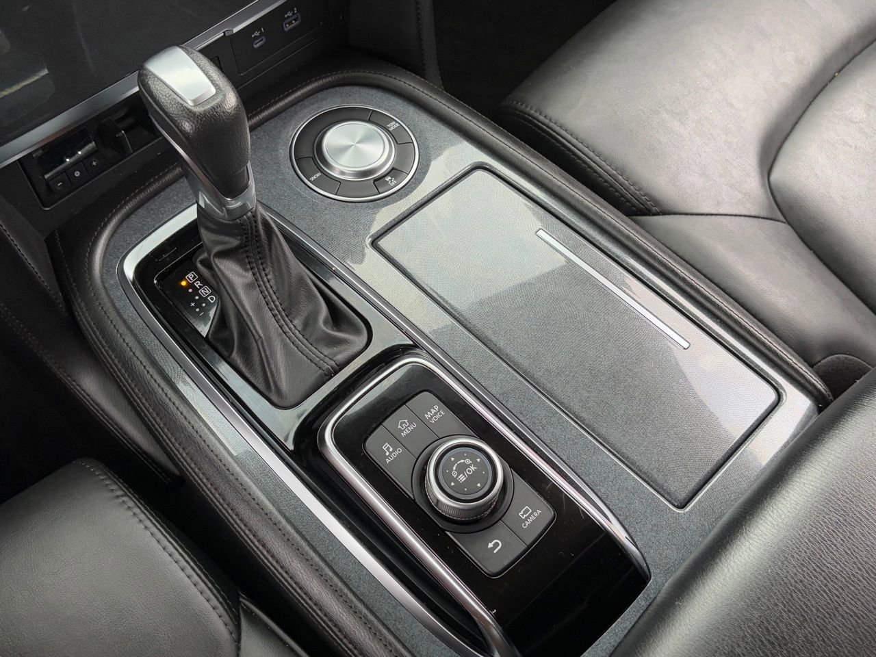 Certified 2022 Nissan Armada SV image 21