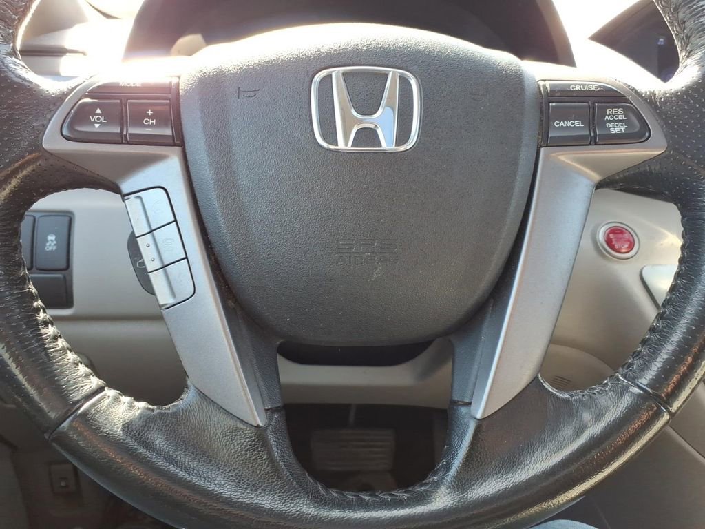 Used 2014 Honda Odyssey EX-L image 25
