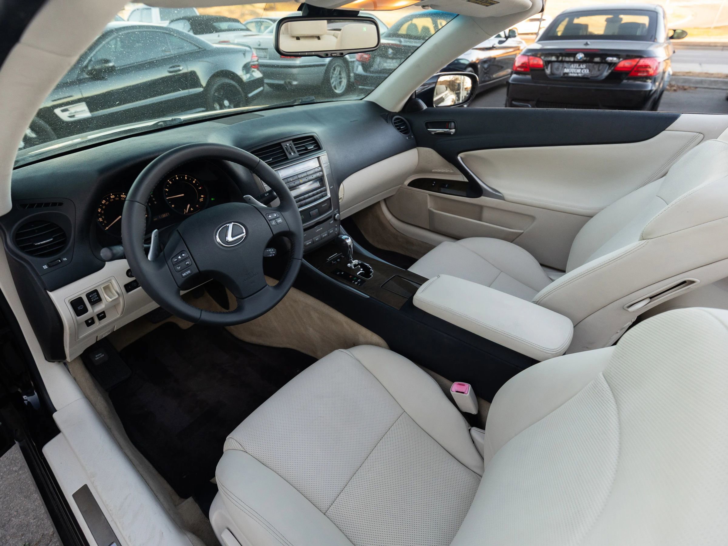 Used 2010 Lexus IS 250C image 17