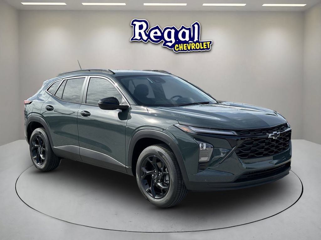 New 2026 Chevrolet Trax LT w/ Driver Confidence Package