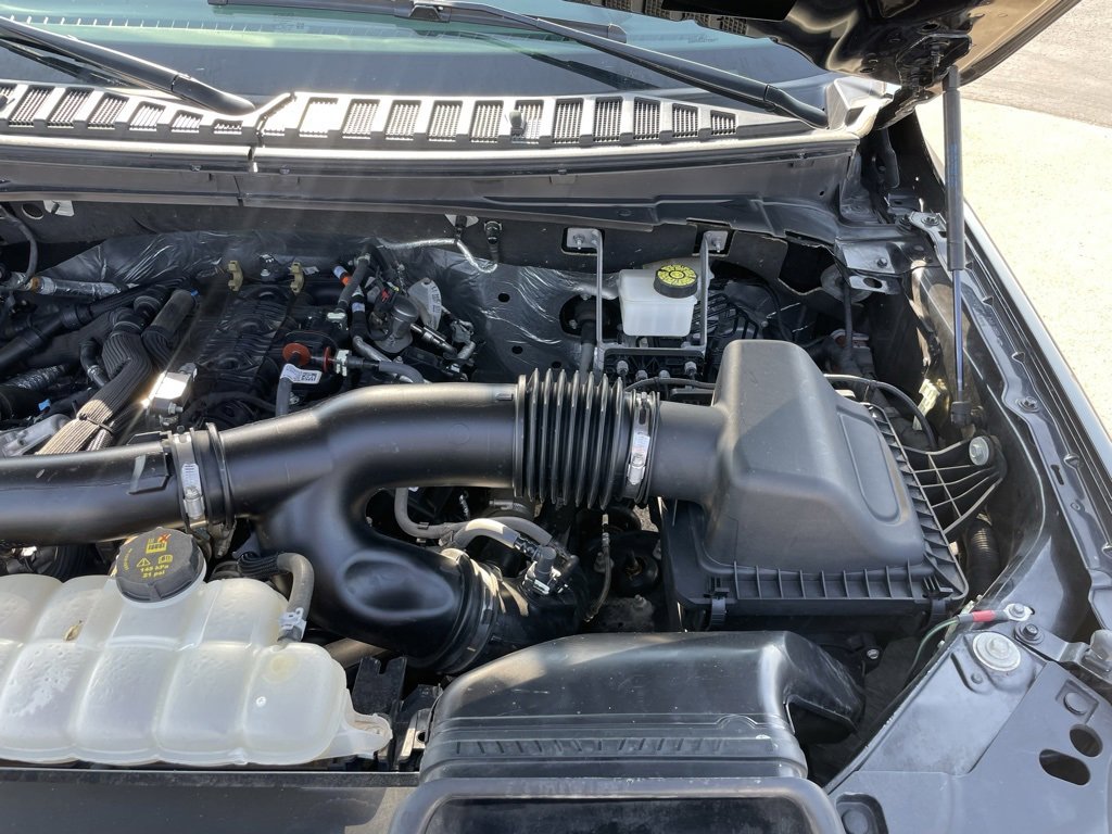 Used 2023 Ford Expedition Limited image 47