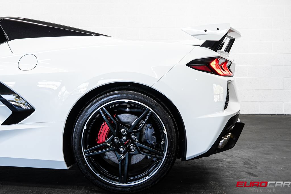 Used 2024 Chevrolet Corvette Stingray Convertible w/ 1LT image 17