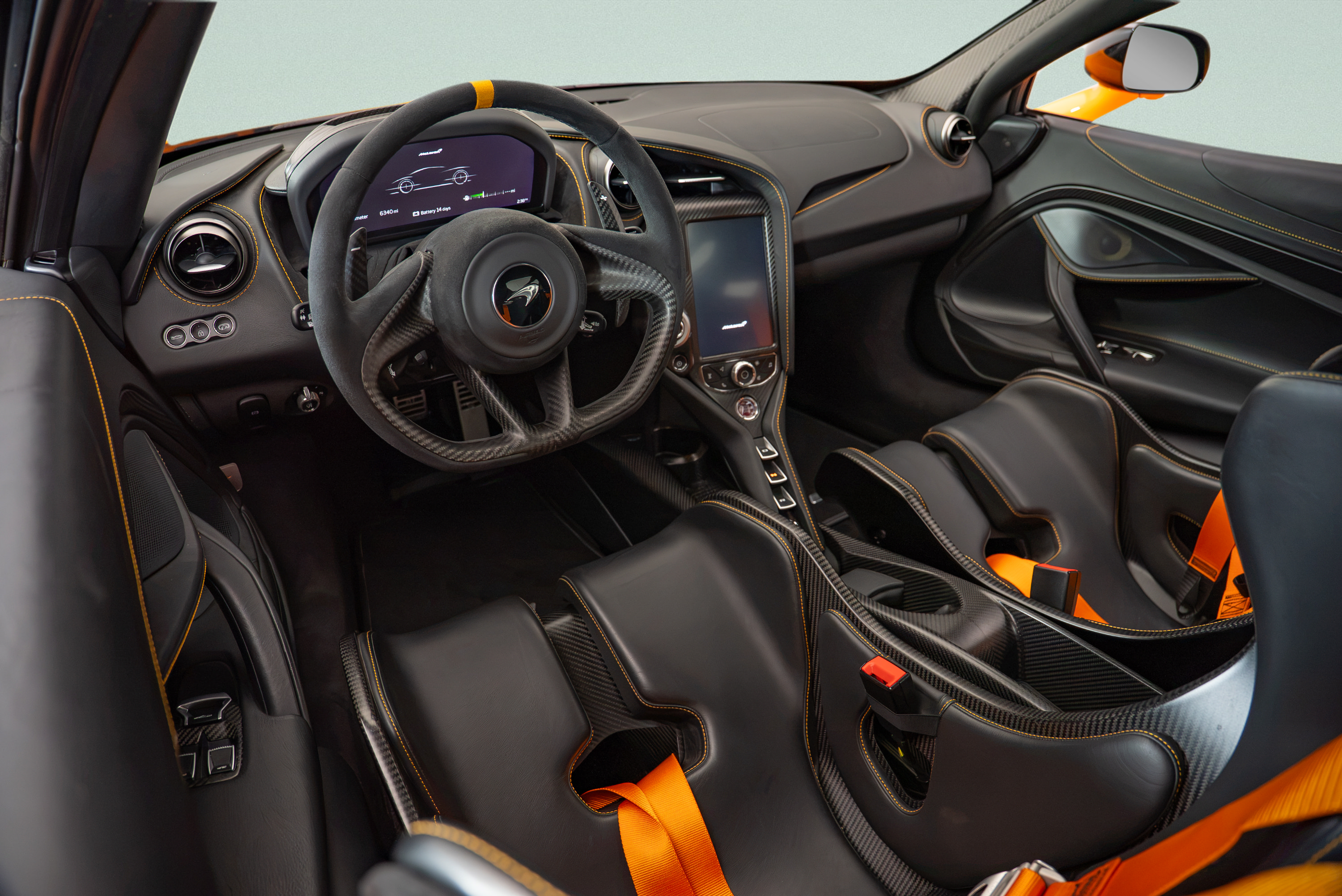 Used 2021 McLaren 765LT RWD image 7