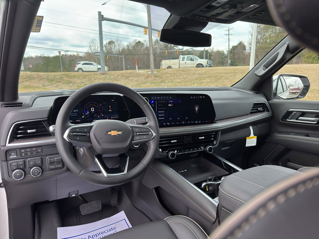 Used 2025 Chevrolet Suburban Premier w/ Sun And Tow Package image 25