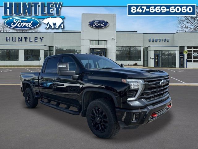 Used 2025 Chevrolet Silverado 2500 LTZ w/ Trail Boss Package AWD/4WD image 4
