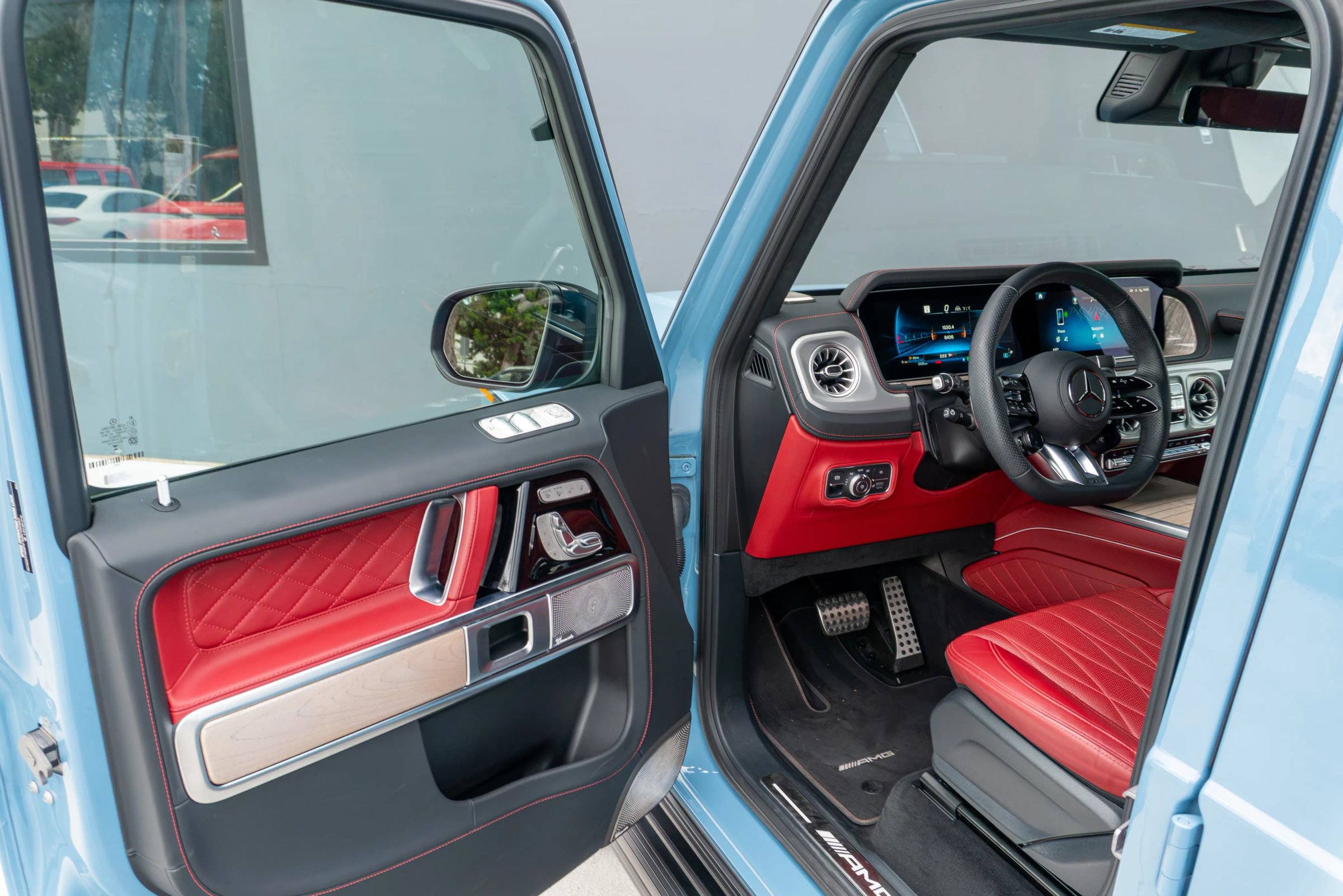 Used 2025 Mercedes-Benz G 63 AMG 4MATIC image 75