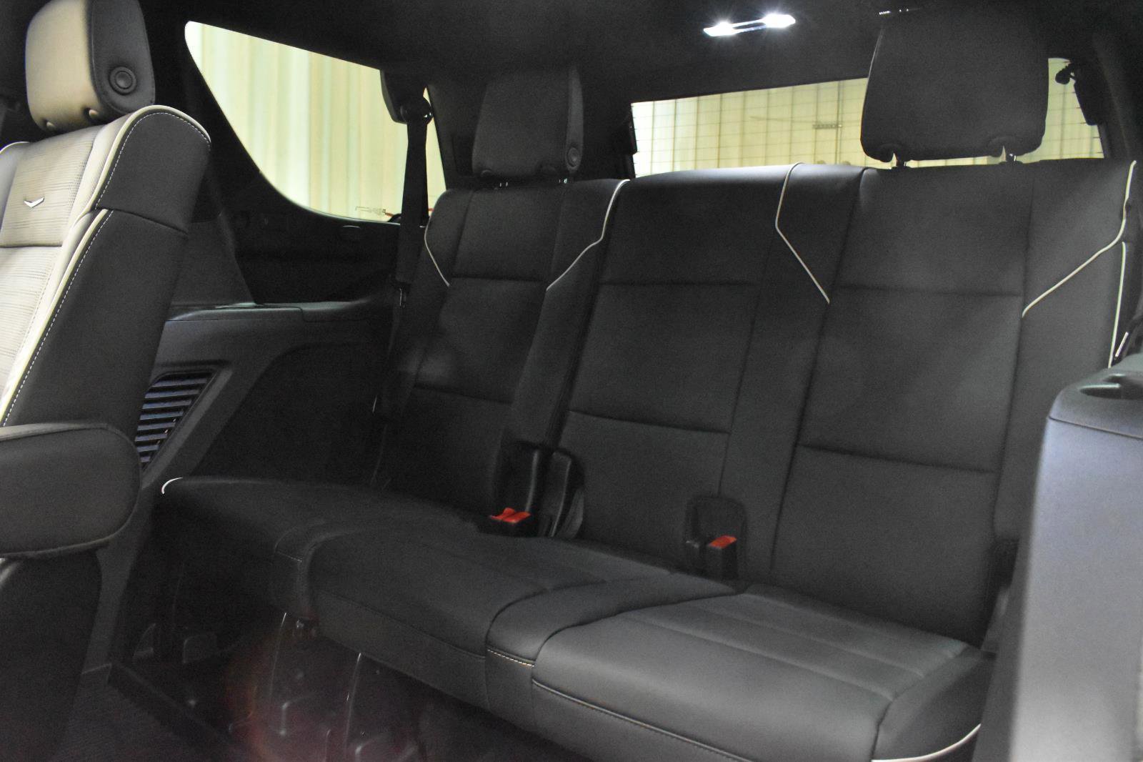 New 2026 Cadillac Escalade Luxury w/ Touring Package image 5