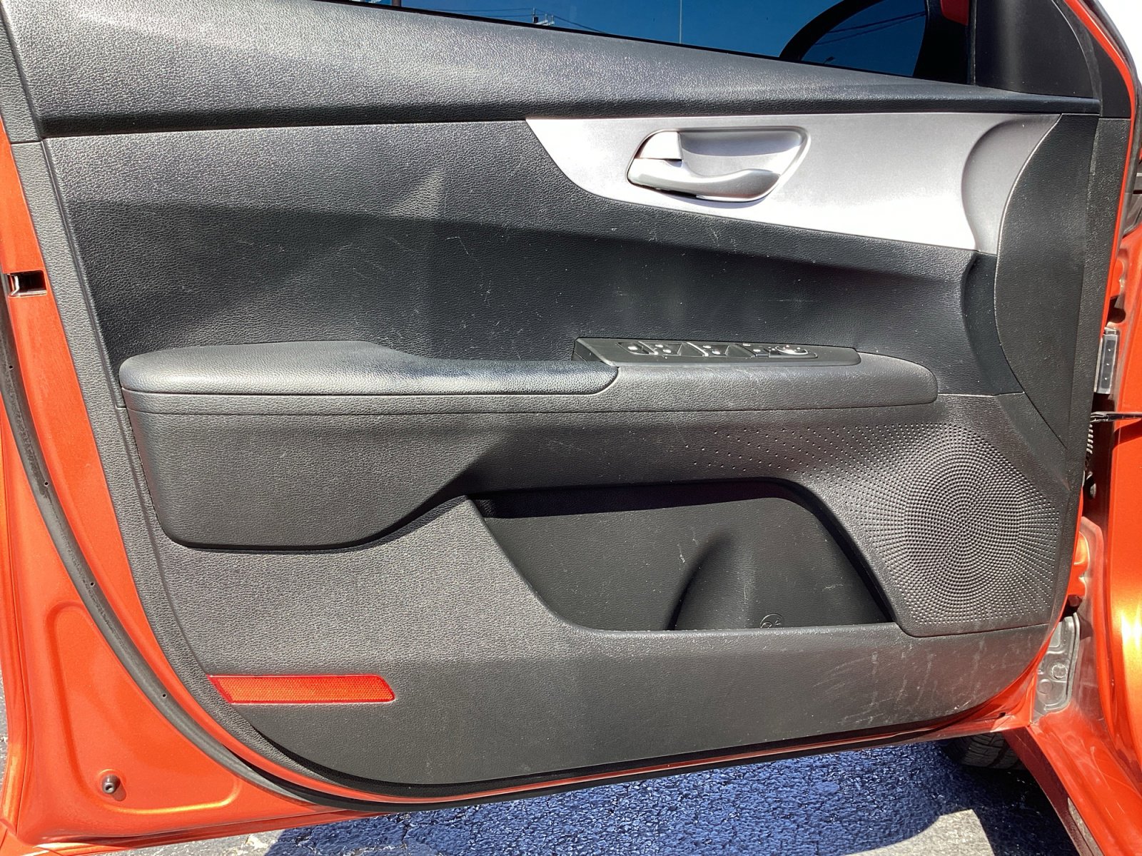 Used 2023 Kia Forte LXS FWD image 28
