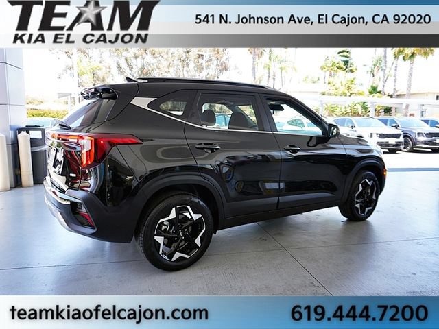 Certified 2025 Kia Seltos EX AWD/4WD image 7