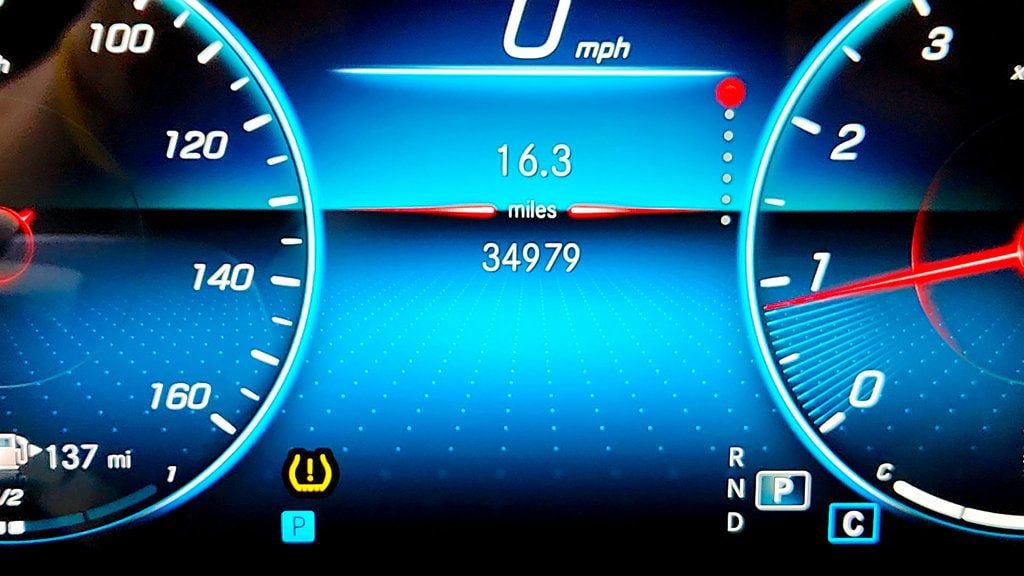 Used 2021 Mercedes-Benz E 350 4MATIC Sedan w/ Premium Package image 14
