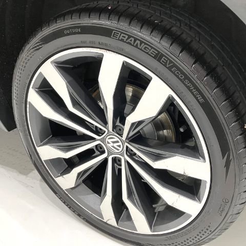 Used 2019 Volkswagen Tiguan SEL Premium R-Line AWD/4WD image 10