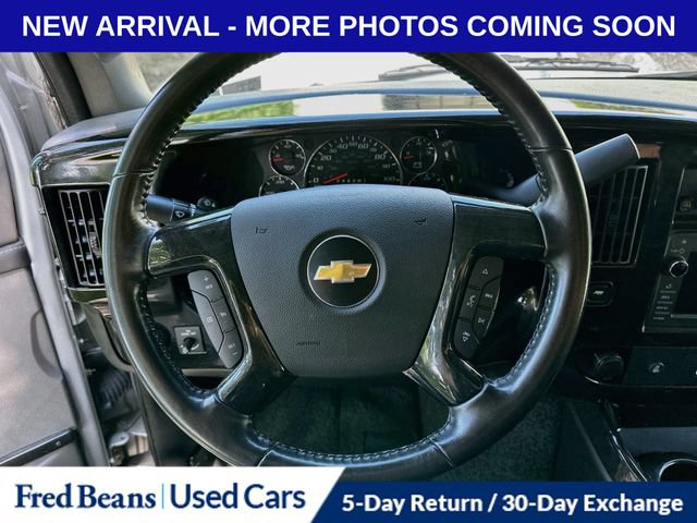 Used 2018 Chevrolet Express 2500 w/ Enhanced Convenience Package RWD image 15
