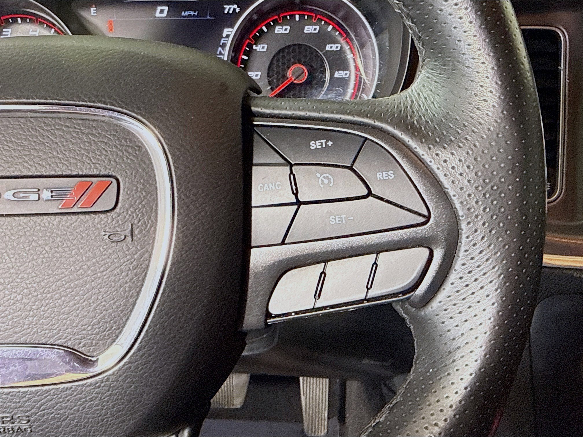 Used 2022 Dodge Charger SXT image 15