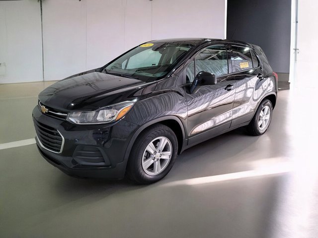 Used 2020 Chevrolet Trax LS w/ Tint and Cruise Package image 12