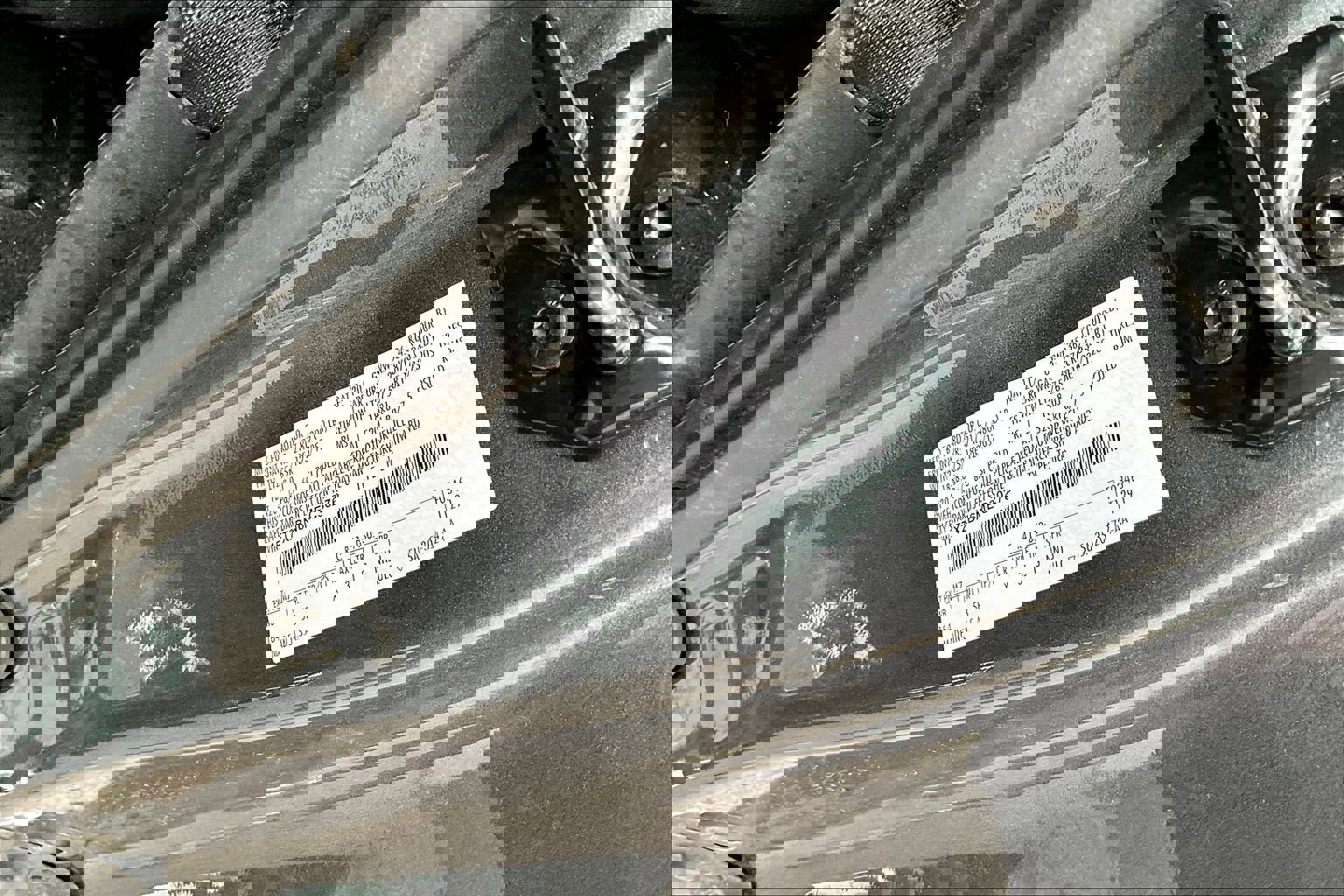 Used 2021 Ford F250 Lariat w/ Chrome Package image 4