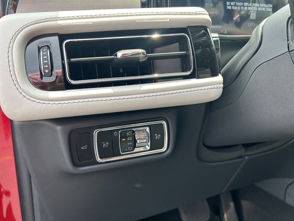 New 2025 Lincoln Aviator Reserve w/ Equipment Group 201A image 21