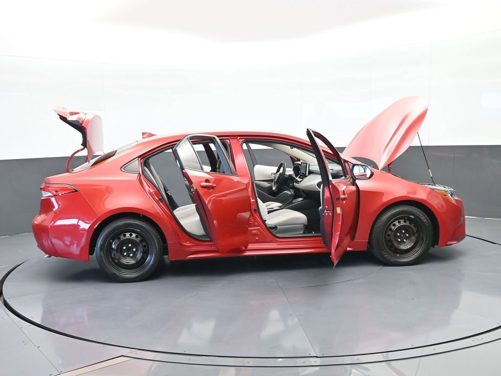 Used 2020 Toyota Corolla LE image 65