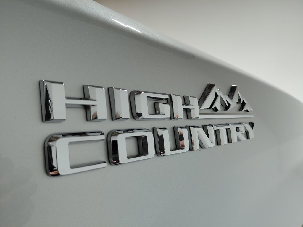 Used 2022 Chevrolet Silverado 2500 High Country AWD/4WD image 26