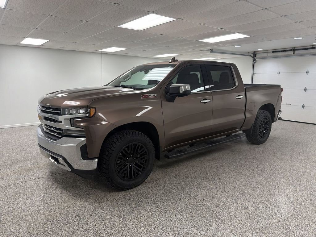 Used 2019 Chevrolet Silverado 1500 LTZ image 4