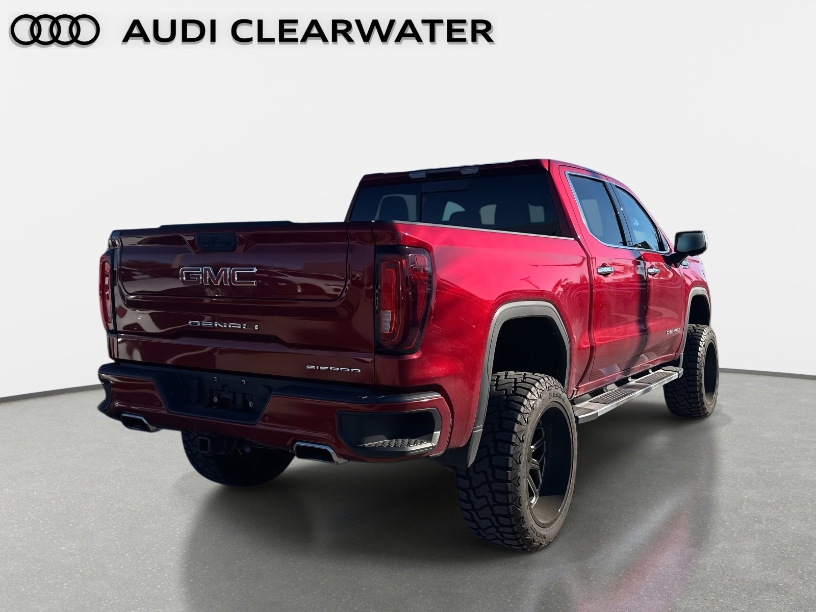 Used 2022 GMC Sierra 1500 Denali image 3