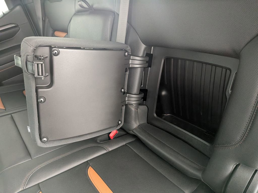 Certified 2024 GMC Sierra 1500 AT4 w/ Technology Package image 38