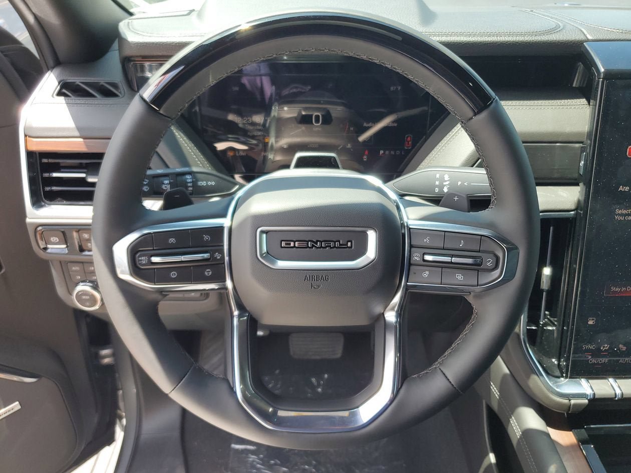 New 2026 GMC Yukon XL Denali w/ Denali Reserve Package AWD/4WD image 21