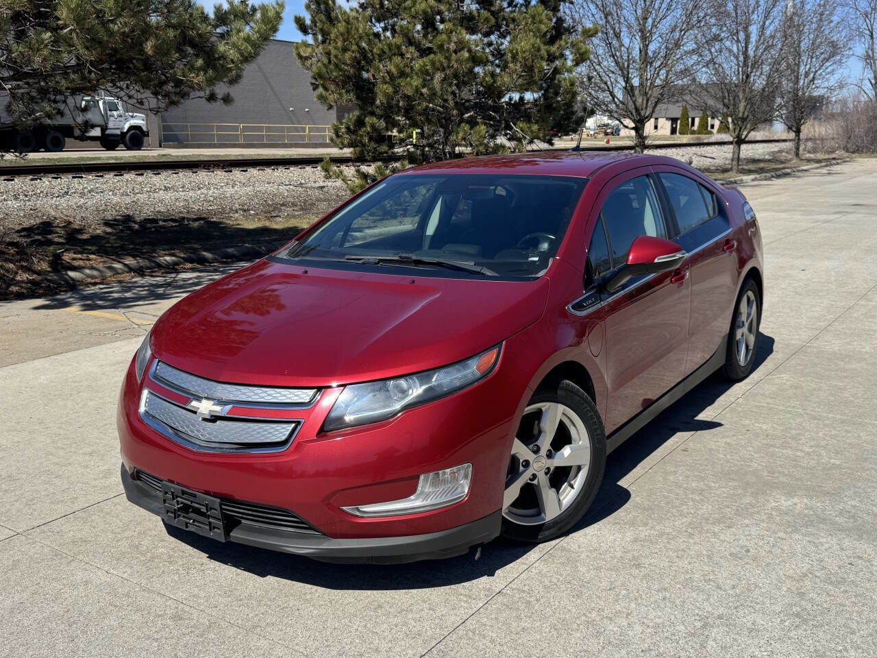 Used 2013 Chevrolet Volt Premium w/ Premium Trim Package image 1