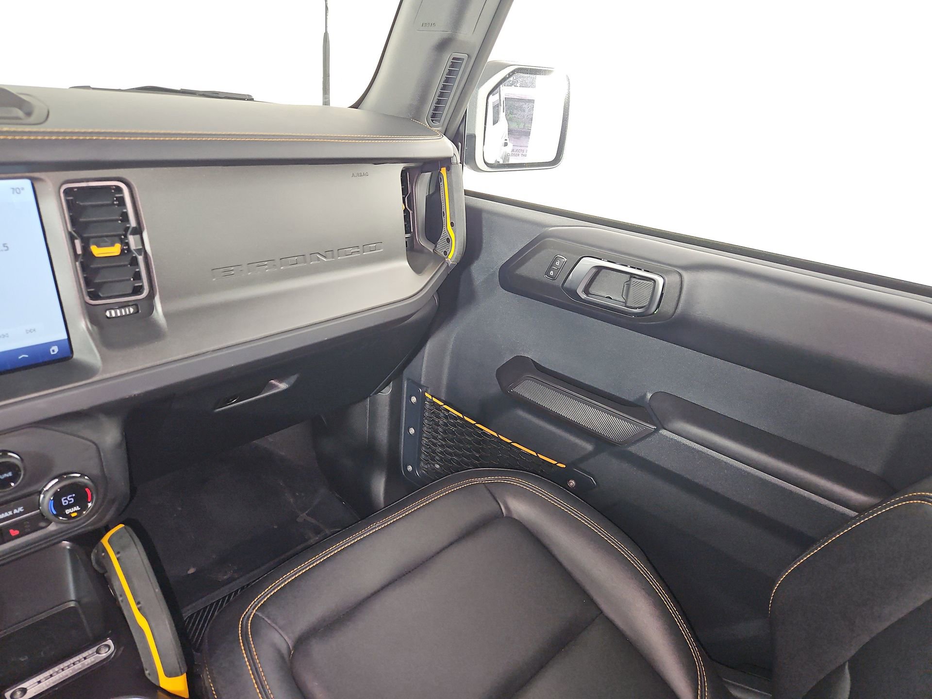 Used 2024 Ford Bronco Badlands image 36