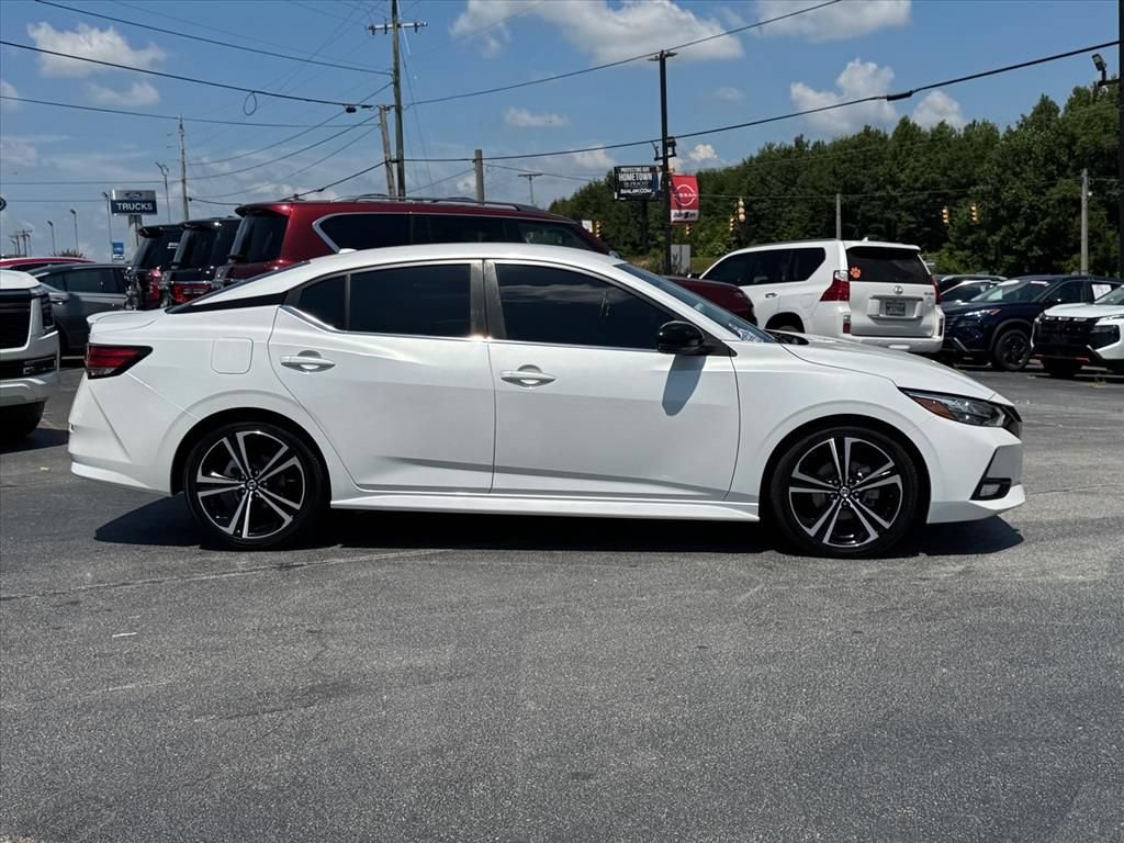 Certified 2021 Nissan Sentra SR w/ Lighting Package FWD image 2