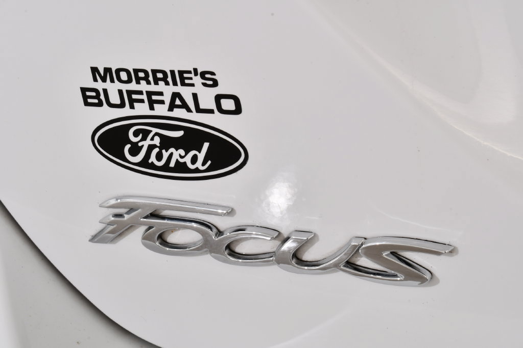 Used 2013 Ford Focus SE w/ SE Winter Pkg FWD image 22