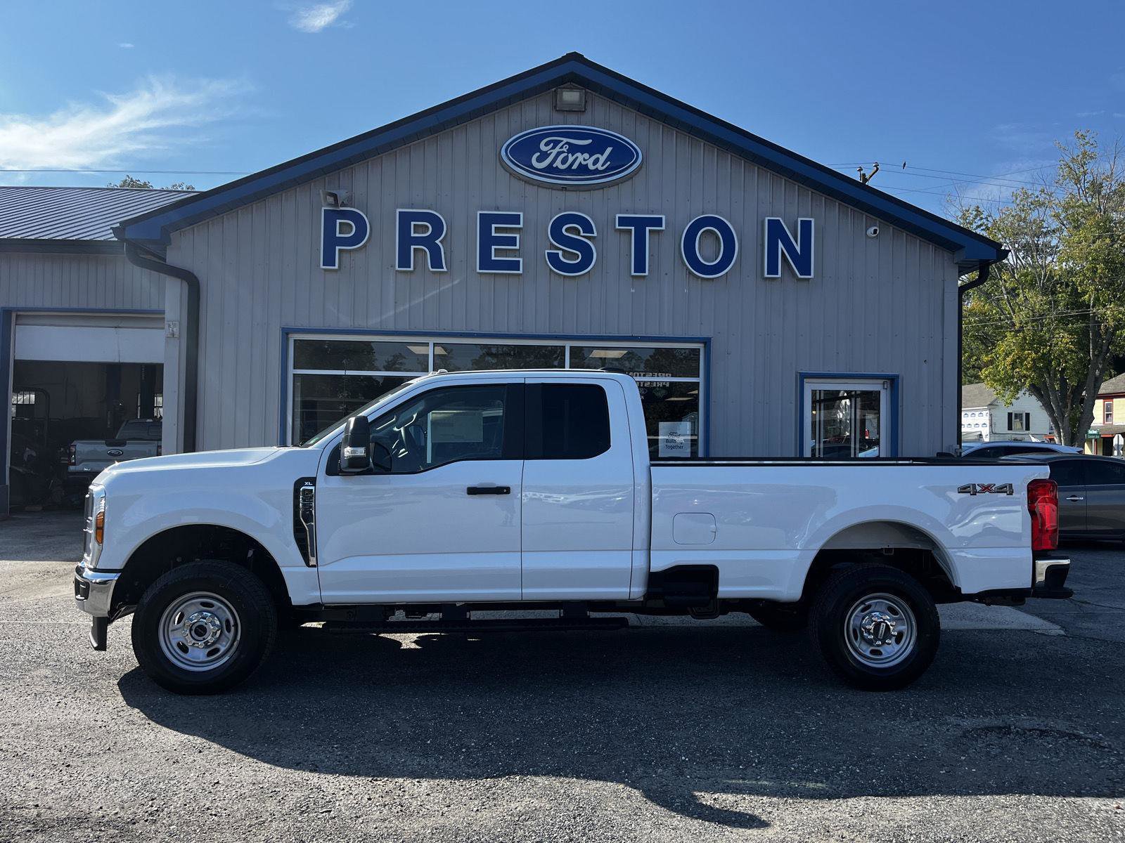 New 2026 Ford F250 XL w/ XL Chrome Package image 1