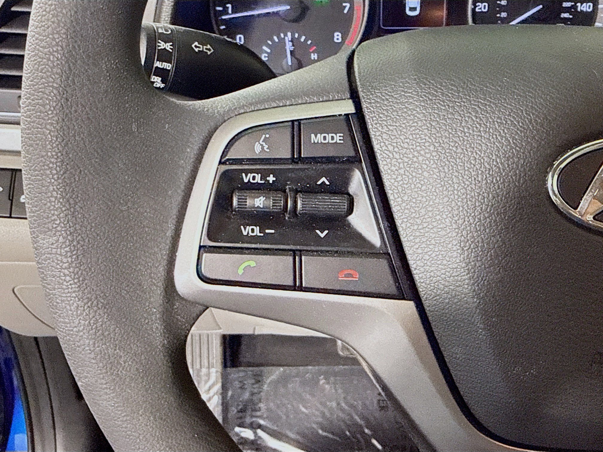 Used 2018 Hyundai Elantra SEL FWD image 14