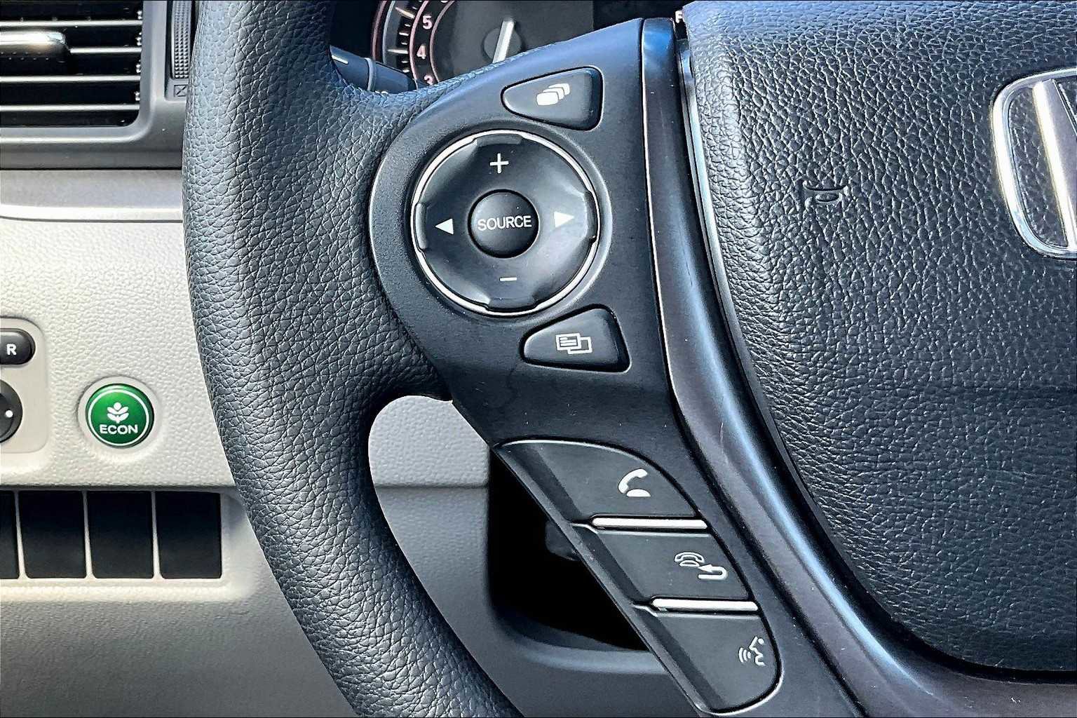Used 2018 Honda Pilot EX image 24