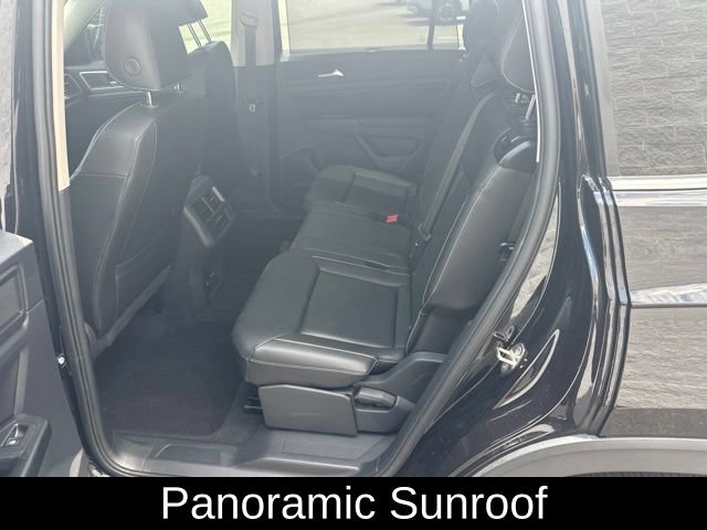 Used 2021 Volkswagen Atlas SE w/ Panoramic Sunroof Package FWD image 16