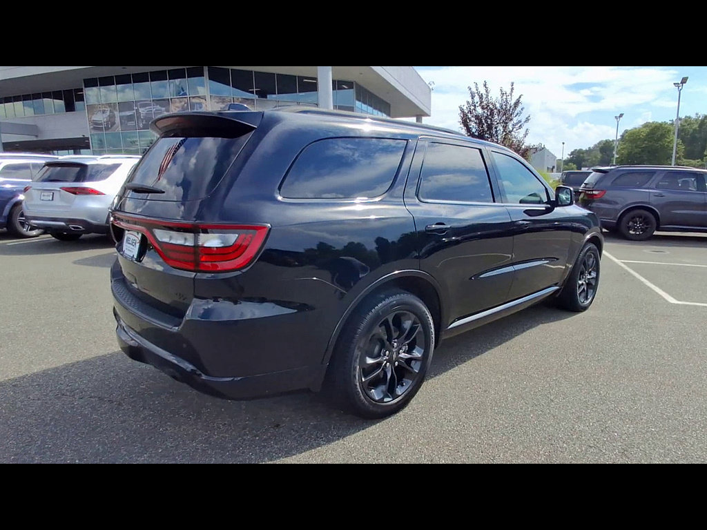 Used 2023 Dodge Durango R/T AWD/4WD image 8