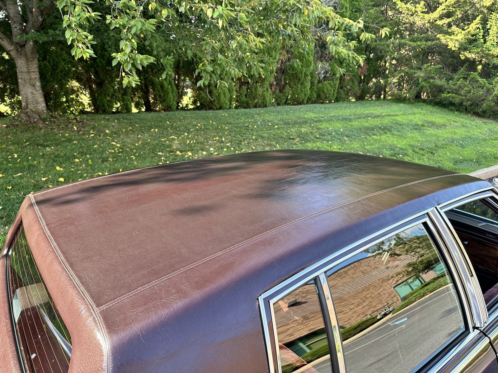Used 1987 Cadillac Brougham RWD image 99