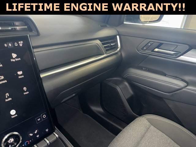 Used 2025 GMC Terrain Elevation image 25