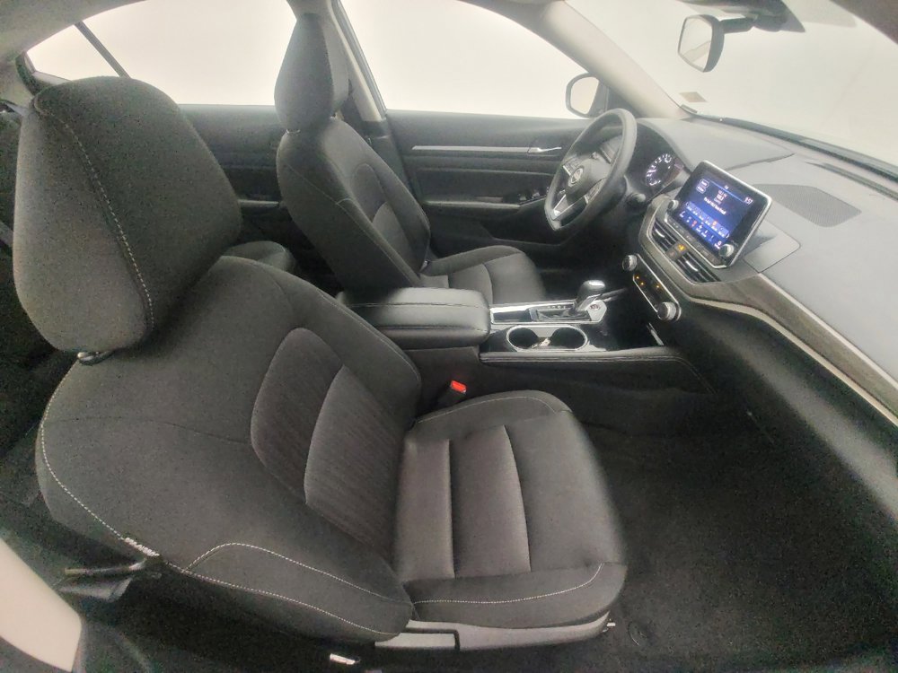 Used 2023 Nissan Altima 2.5 SV image 21