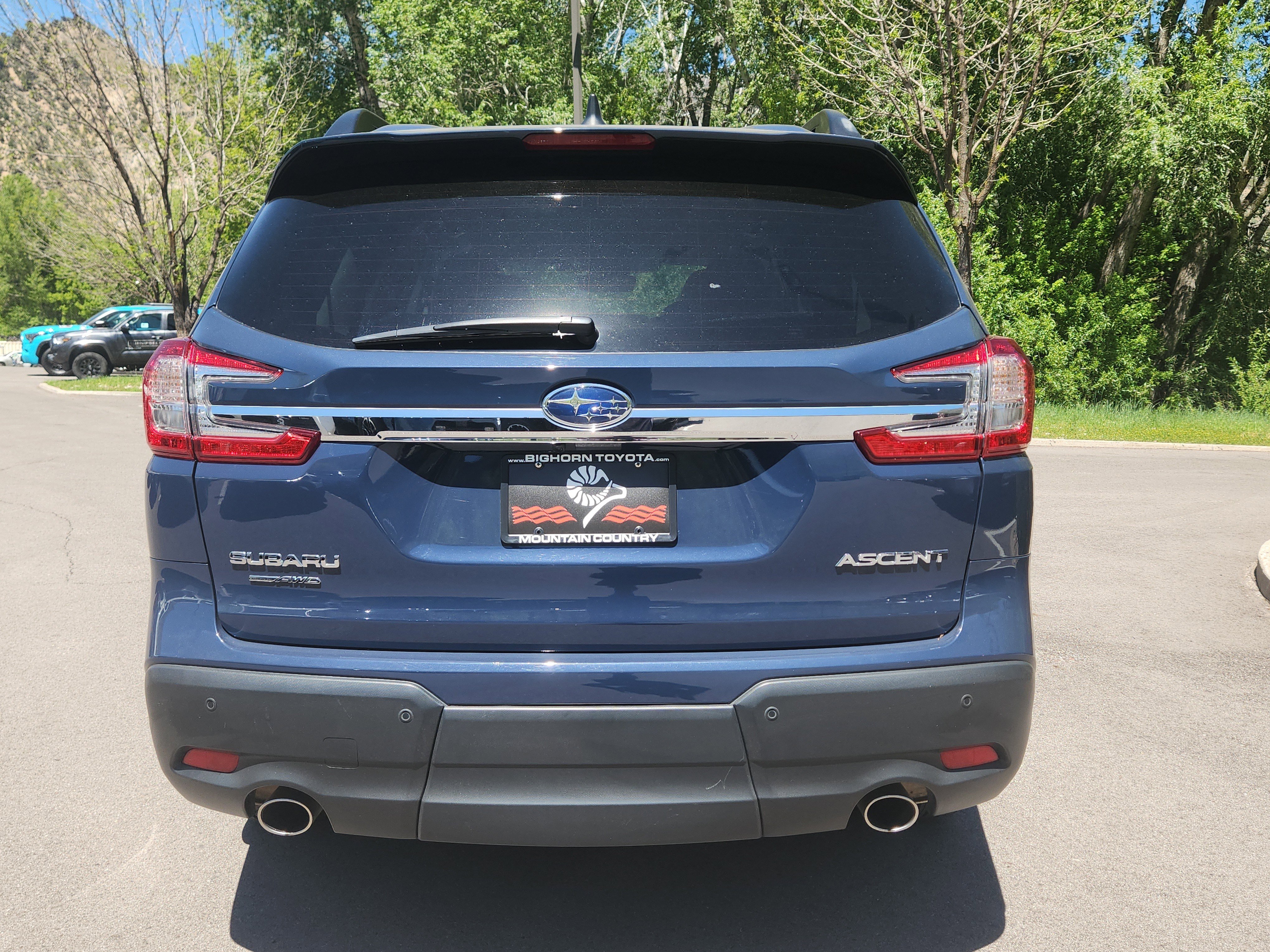Used 2024 Subaru Ascent Premium w/ Convenience Package AWD/4WD image 12