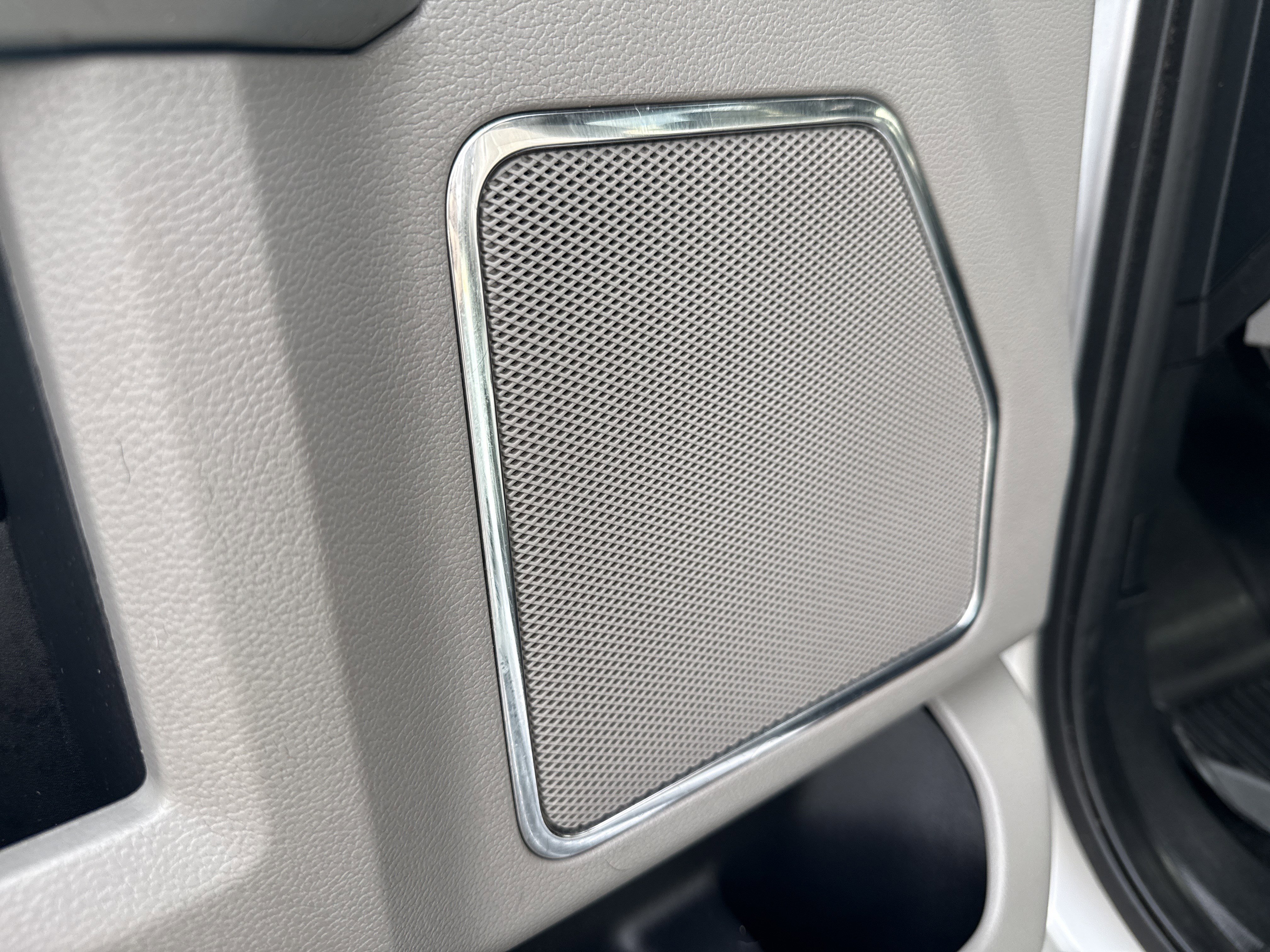 Used 2018 Ford F150 Lariat w/ Equipment Group 501A Mid AWD/4WD image 29