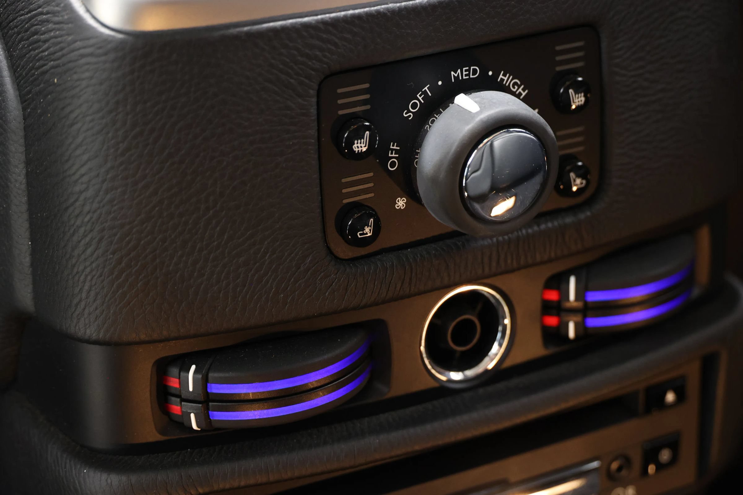 Used 2013 Rolls-Royce Ghost RWD image 79