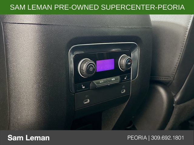 Used 2023 Chevrolet Tahoe Premier AWD/4WD image 27