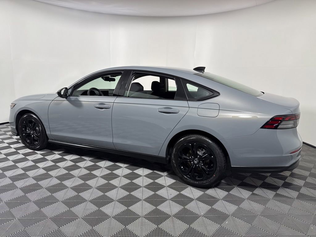 New 2025 Honda Accord SE image 4